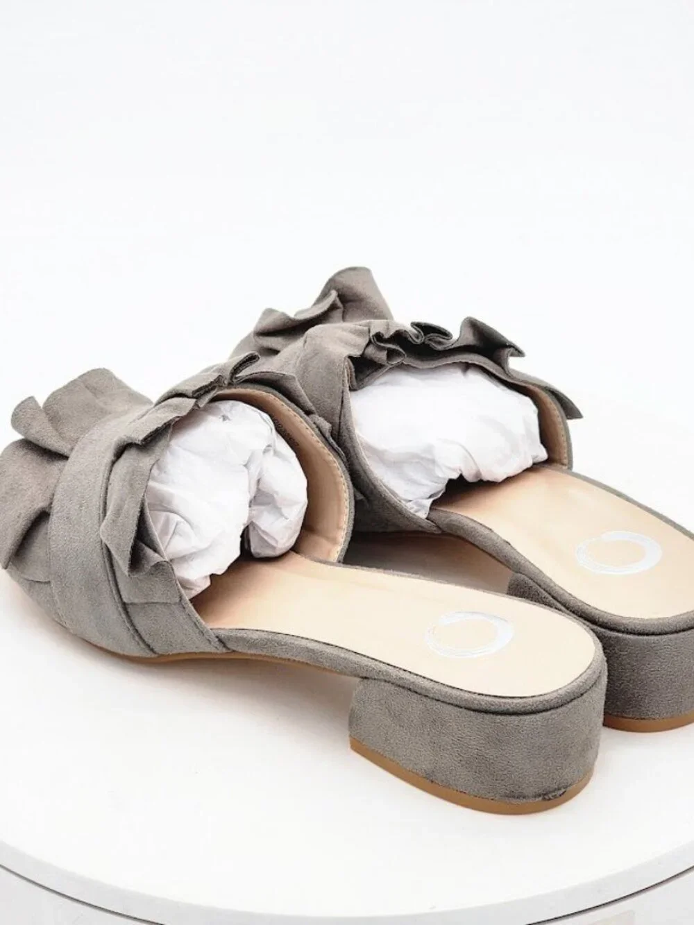 Journee Collection Sabica Gray Ruffle Slide Sandals Block Heel Women's Size 7.5